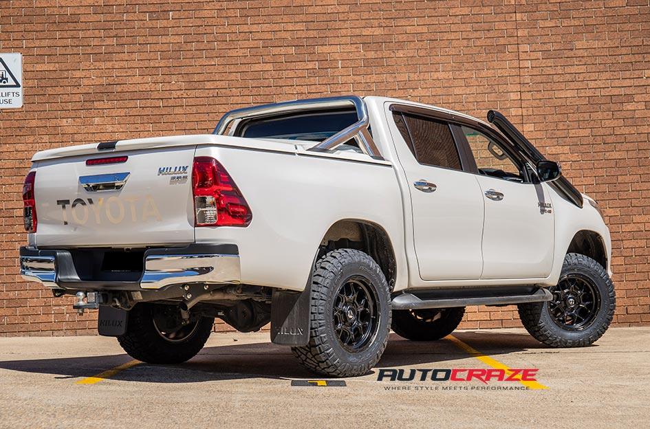 TOYOTA HILUX N80 4WD TECH MATTE BLACK